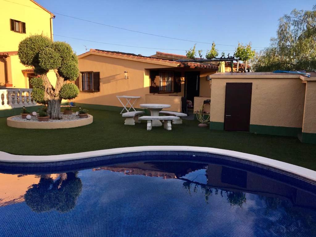 Casa L'Escala 30 Villa Luaran gambar